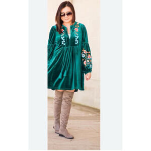 Pyramid Collection mini dress tunic 1x green velvet floral embroidered christmas